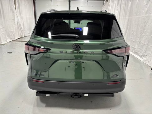Used 2026 Toyota Sienna XLE Woodland Edition AWD/4WD image 6