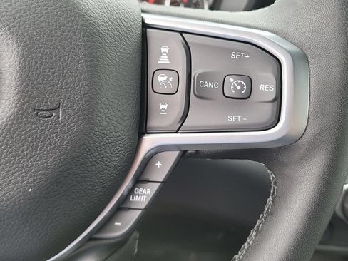 New 2025 RAM 1500 Big Horn AWD/4WD image 24