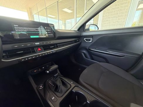 Used 2026 Kia K4 FWD image 15