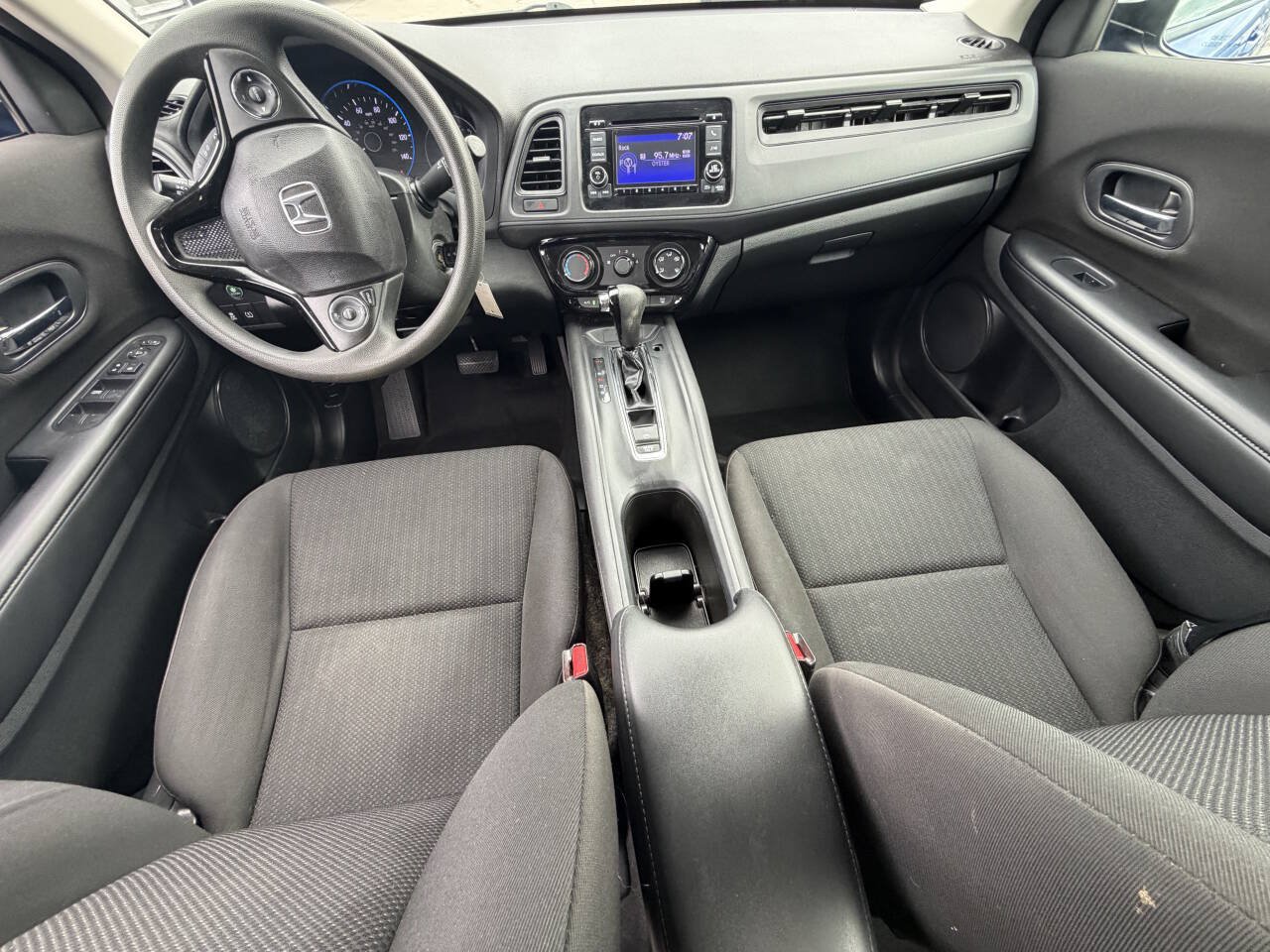 Used 2018 Honda HR-V LX image 12