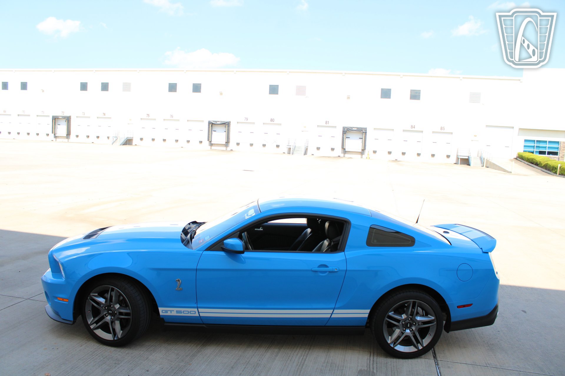Used 2010 Ford Mustang Shelby GT500 RWD image 21