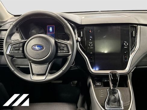 Used 2025 Subaru Outback Premium AWD/4WD image 23
