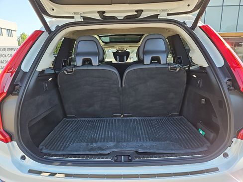 Used 2023 Volvo XC90 B6 Plus w/ Protection Package Premier AWD/4WD image 29