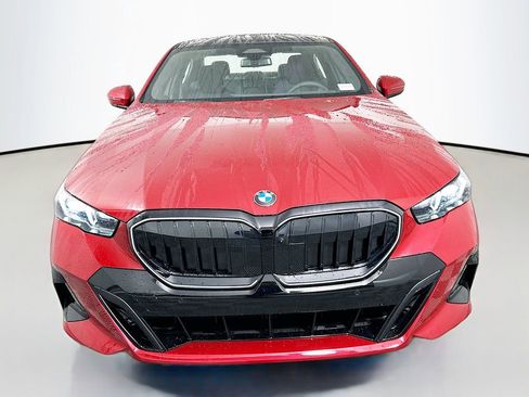 Used 2026 BMW 530i w/ M Sport Package image 2