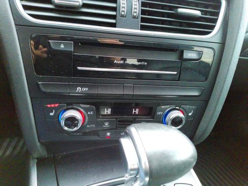 Used 2015 Audi A4 Premium Plus w/ Technology Package image 14