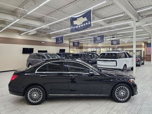 Used 2015 Mercedes-Benz C 300 4MATIC Sedan w/ Multimedia Package image 5