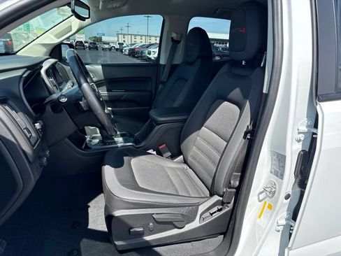 Used 2022 GMC Canyon AT4 AWD/4WD image 16