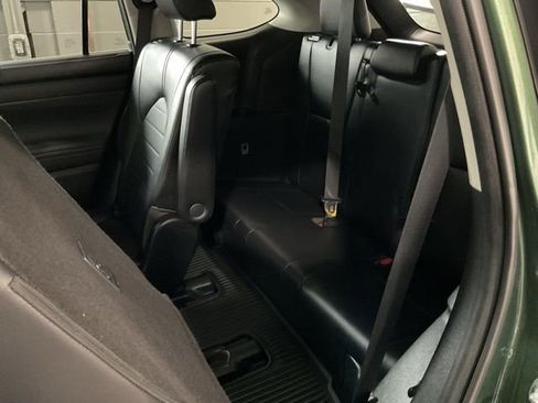 Used 2023 Toyota Highlander XLE image 20
