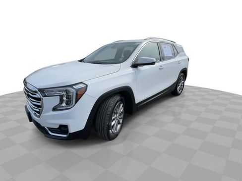 Certified 2024 GMC Terrain SLT FWD image 4