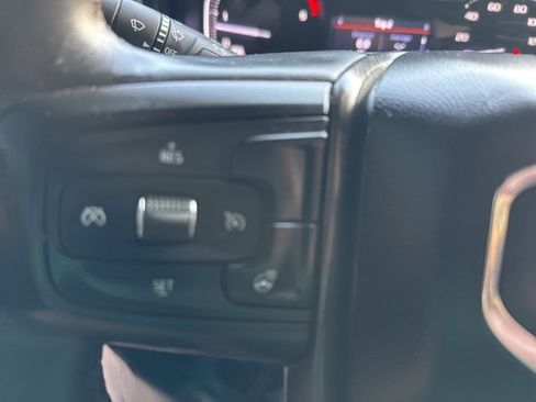 Used 2023 GMC Sierra 2500 AT4 image 44