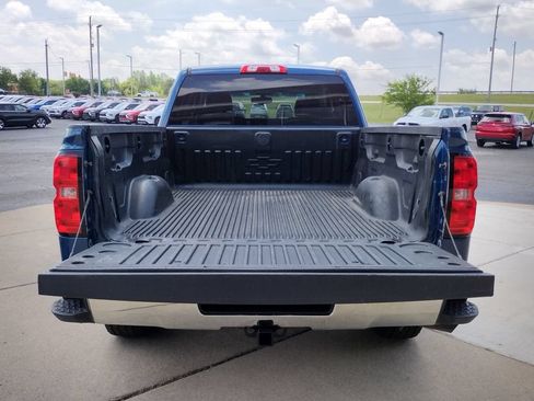 Used 2018 Chevrolet Silverado 1500 LT w/ All Star Edition AWD/4WD image 11