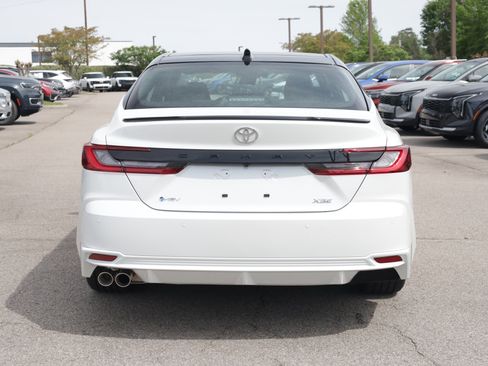 Used 2026 Toyota Camry XSE w/ Premium Plus Package image 4