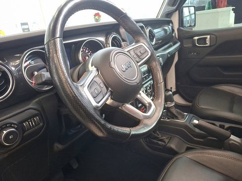 Used 2022 Jeep Wrangler Unlimited Rubicon w/ Xtreme Recon 35" Tire Package image 22