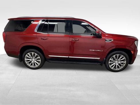 Certified 2021 GMC Yukon Denali image 8