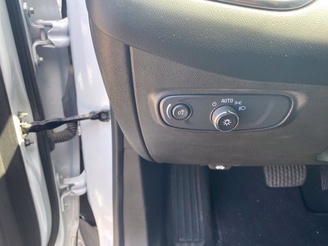 Used 2021 Chevrolet Equinox LT AWD/4WD image 19