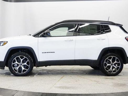 New 2026 Jeep Compass Limited image 3