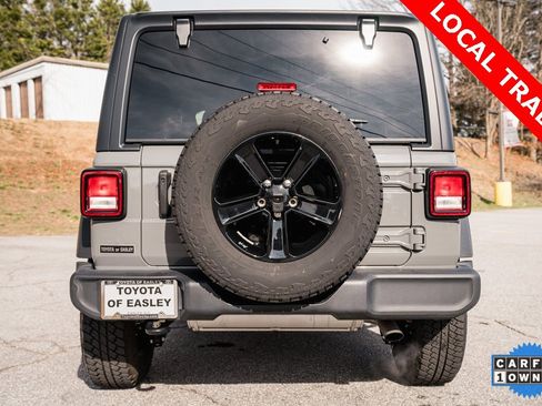 Used 2022 Jeep Wrangler Unlimited Sport image 6