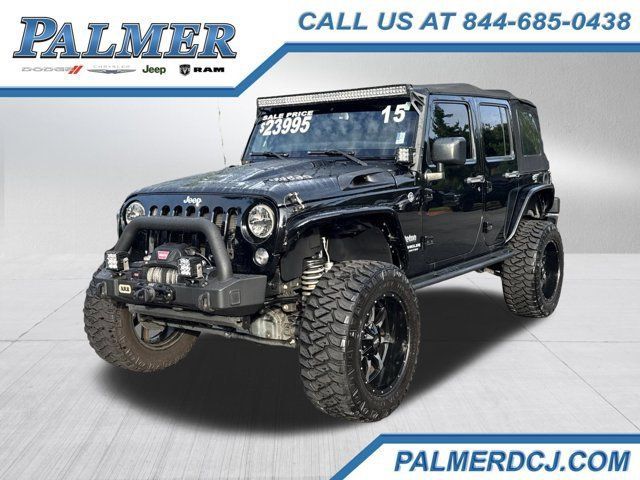 Used 2015 Jeep Wrangler Unlimited Rubicon w/ Connectivity Group AWD/4WD image 1