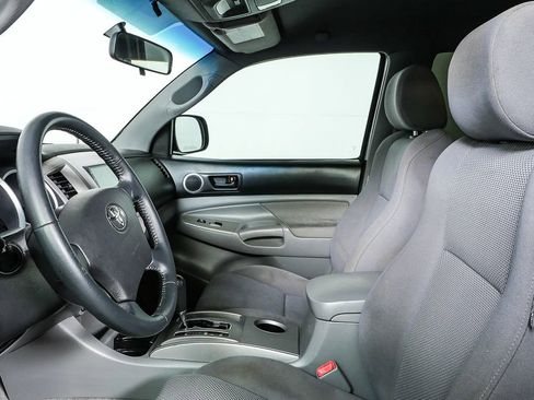 Used 2008 Toyota Tacoma PreRunner image 10