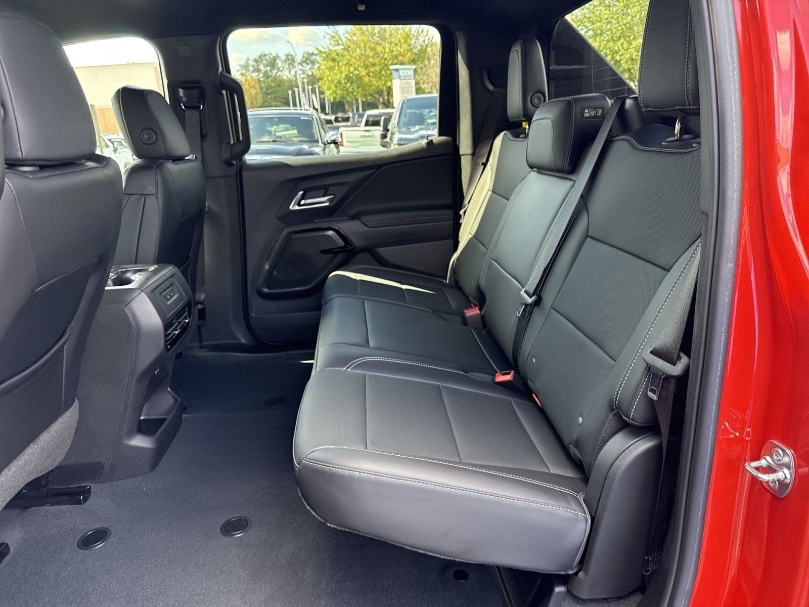 Used 2025 Chevrolet Silverado EV LT AWD/4WD image 23