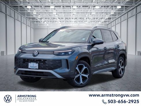 New 2026 Volkswagen Tiguan SE AWD/4WD image 1