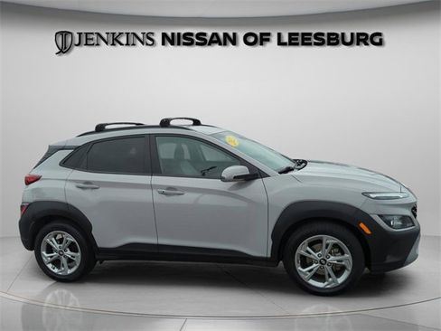 Used 2023 Hyundai Kona SEL image 5