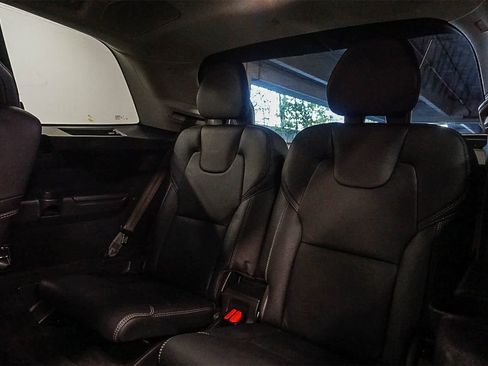 Used 2021 Volvo XC90 T8 Inscription w/ Advanced Package image 20