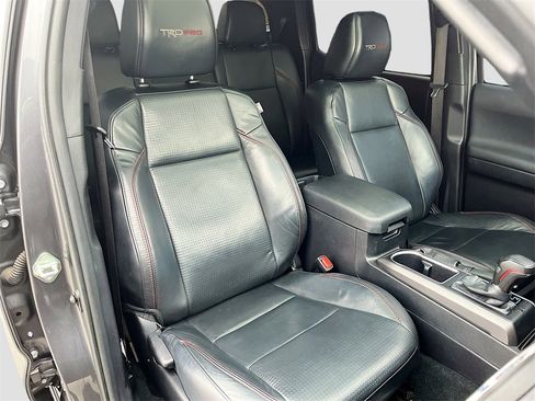 Used 2020 Toyota Tacoma TRD Pro image 30