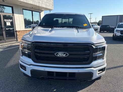Used 2025 Ford F150 Lariat w/ Equipment Group 502A High AWD/4WD image 12