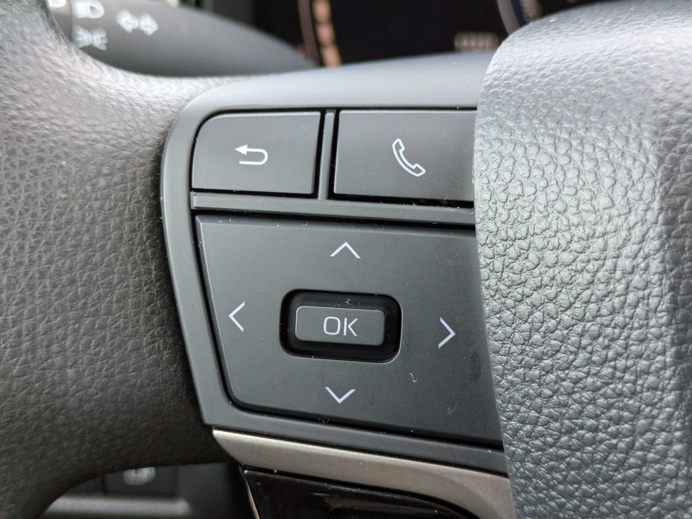 Used 2026 Toyota Camry LE FWD image 21