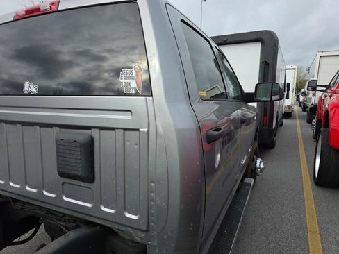 Used 2022 RAM 3500 Tradesman w/ Chrome Appearance Group image 3