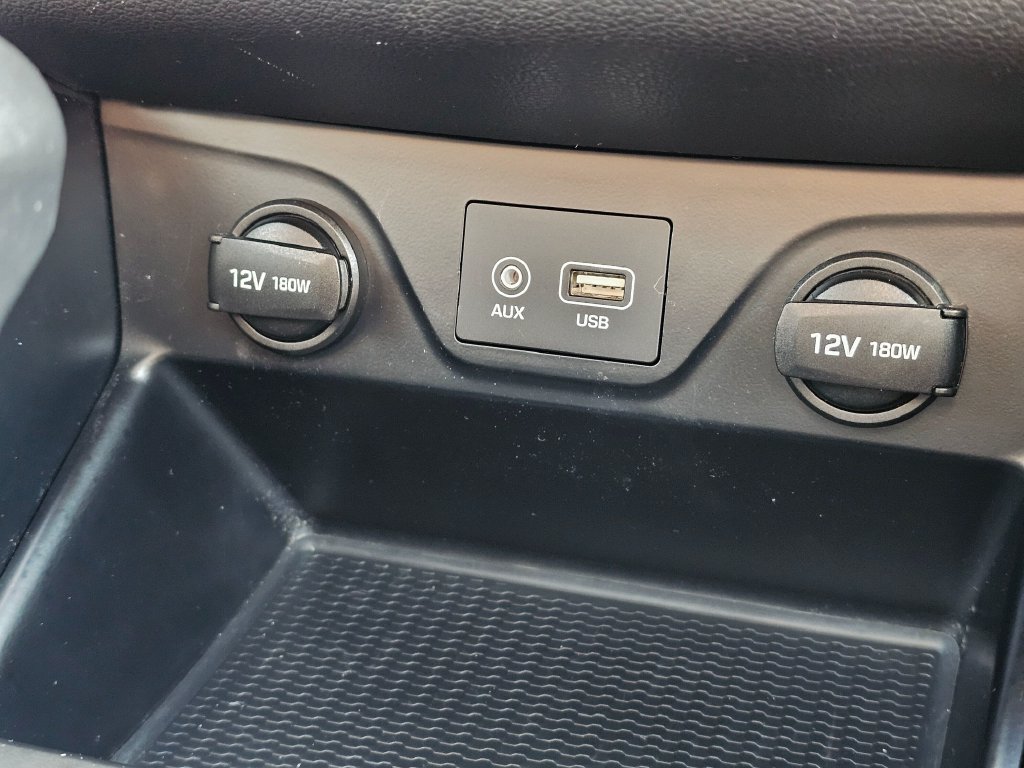 Used 2017 Hyundai Tucson Value AWD/4WD image 32