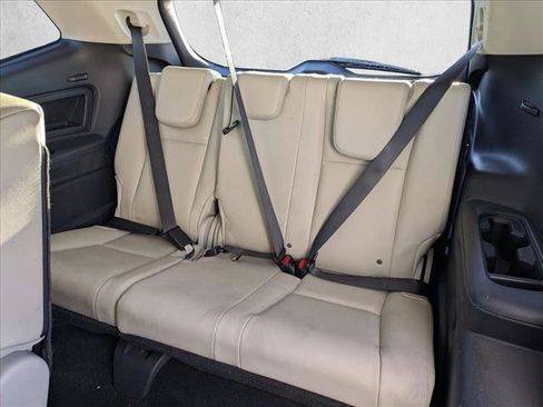 Used 2019 Subaru Ascent Limited image 21