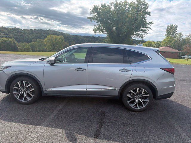 Used 2024 Acura MDX w/ Technology Package FWD image 6