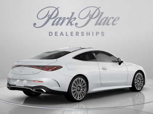 Certified 2026 Mercedes-Benz CLE 300 4MATIC Coupe image 21