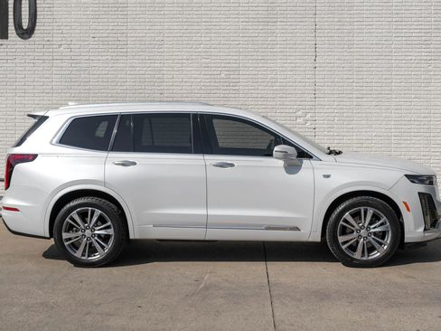 Used 2020 Cadillac XT6 Premium Luxury image 7