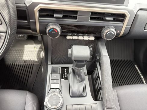 New 2026 Toyota Tacoma SR5 AWD/4WD image 15