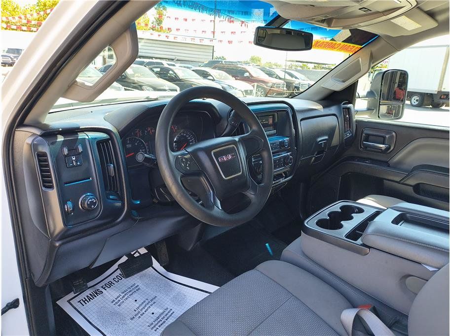 Used 2015 GMC Sierra 2500 2WD Double Cab w/ Sierra Convenience Package image 6