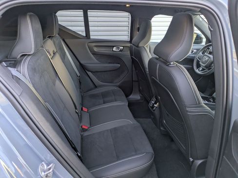 Certified 2023 Volvo XC40 Recharge Plus image 30