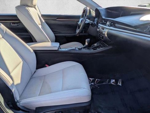 Used 2017 Lexus ES 350 image 19