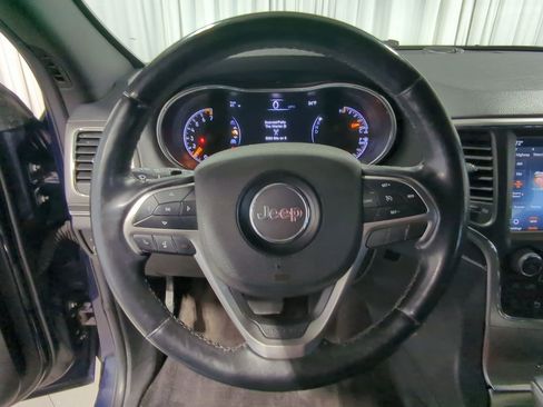 Used 2018 Jeep Grand Cherokee Limited w/ Luxury Group II image 36