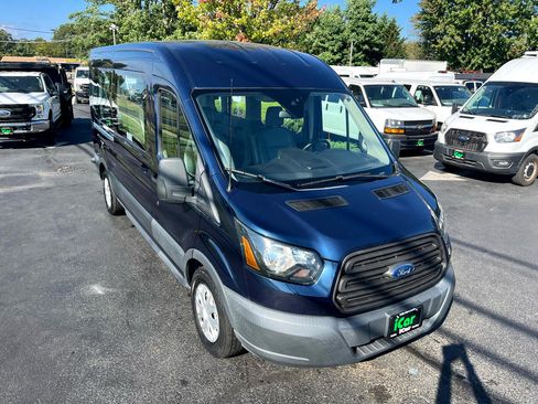 Used 2017 Ford Transit 350 XL image 8