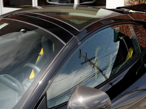 Used 2023 McLaren 720S Performance image 23