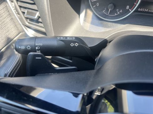 Used 2023 Nissan Rogue SV AWD/4WD image 9