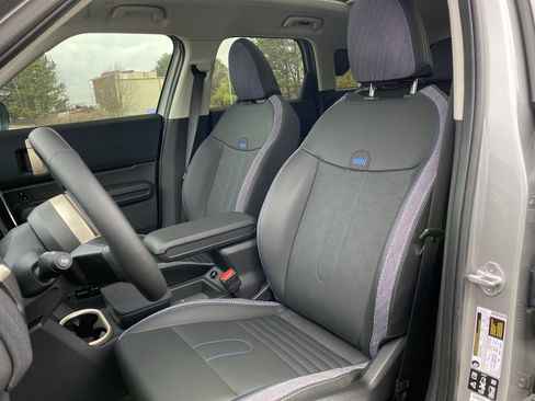 Used 2025 MINI Cooper Countryman S w/ Comfort Package Max image 7