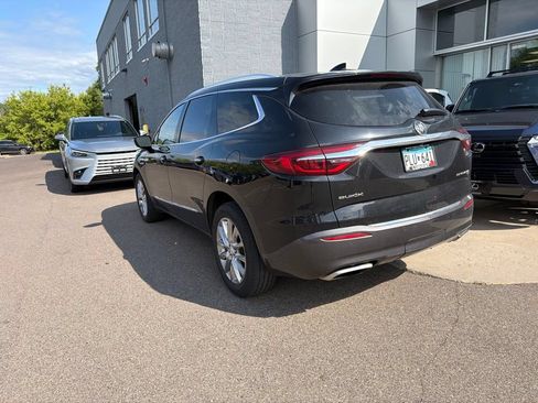 Used 2018 Buick Enclave Essence w/ Trailering Package AWD/4WD image 15