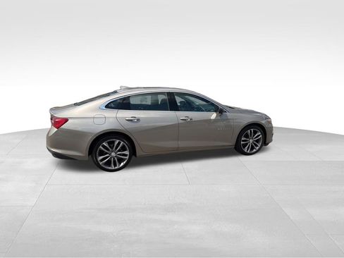 Used 2023 Chevrolet Malibu LT w/ Driver Confidence Package FWD image 12