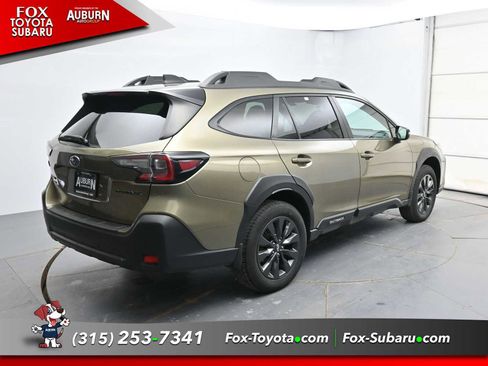 Used 2024 Subaru Outback Onyx Edition image 12