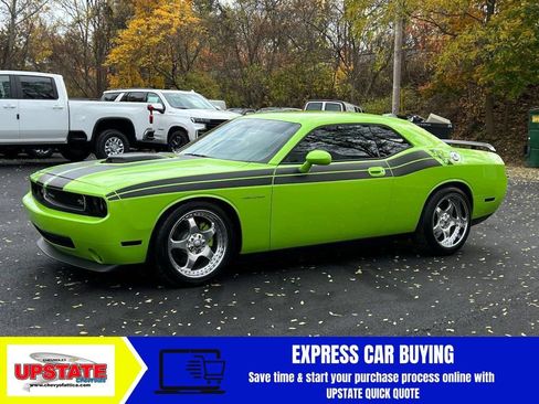 Used 2009 Dodge Challenger R/T image 4