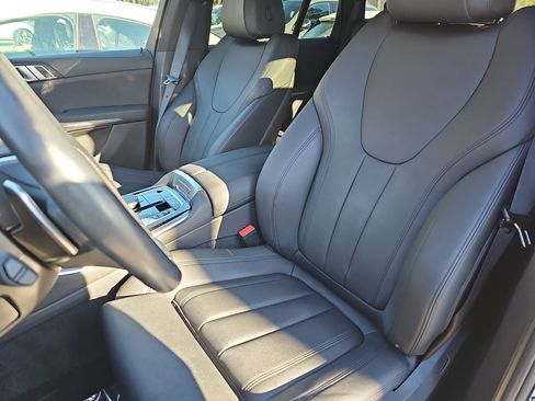 Used 2020 BMW X5 xDrive40i w/ Premium Package image 17